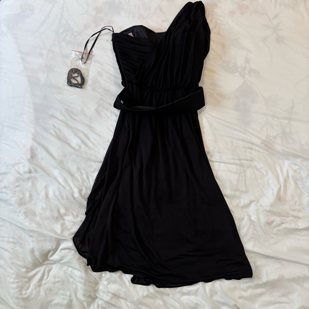Victor Costa Black One-Shoulder Dress‎ - Picture 12 of 14